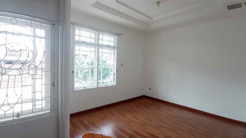 disewa rumah baru renovasi di rawamangun jakarta timur