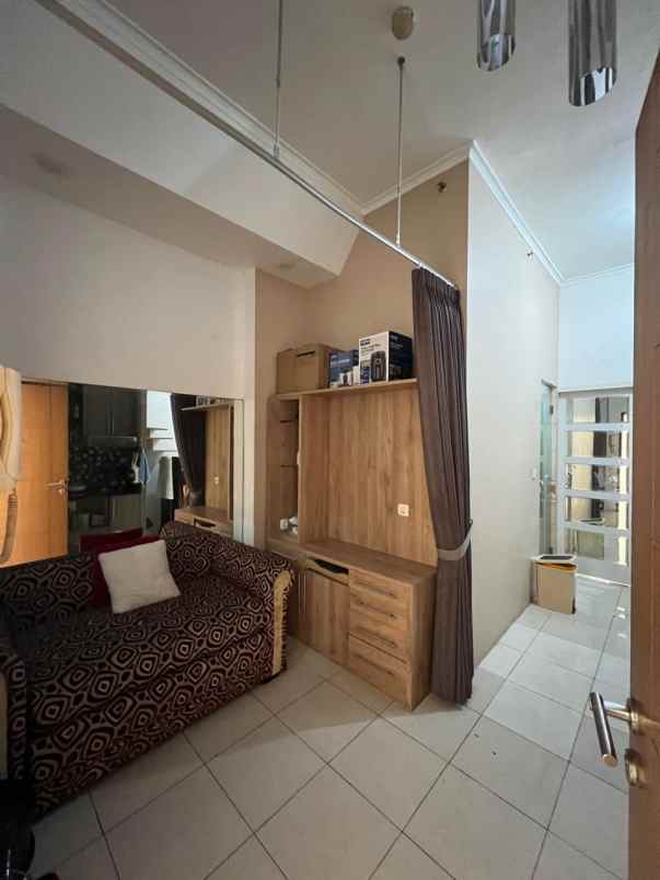 disewakan apartemen apartemen maple park