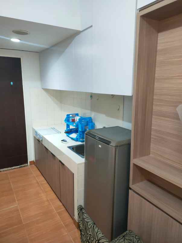 disewakan apartemen apartemen metropolis