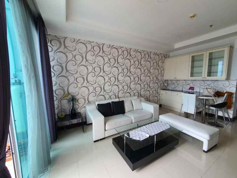 disewakan apartemen jl darmawangsa x no 86