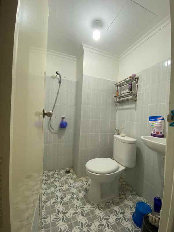 disewakan apartemen puncak cbd