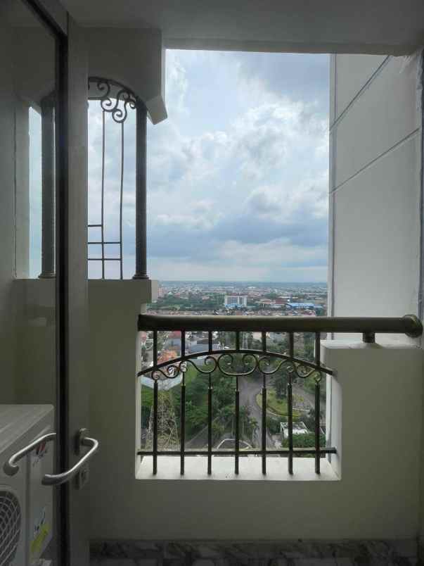 disewakan apartemen waterplace pakuwon indah