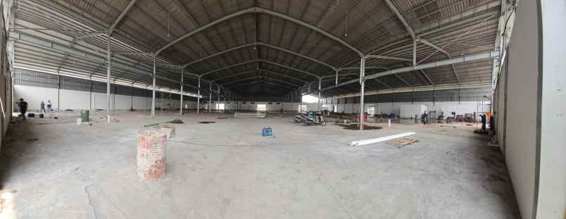 disewakan gudang siap pakai di margomulyo