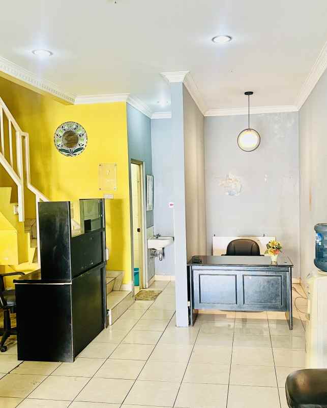 disewakan ruko gudang kantor grand wisata jl