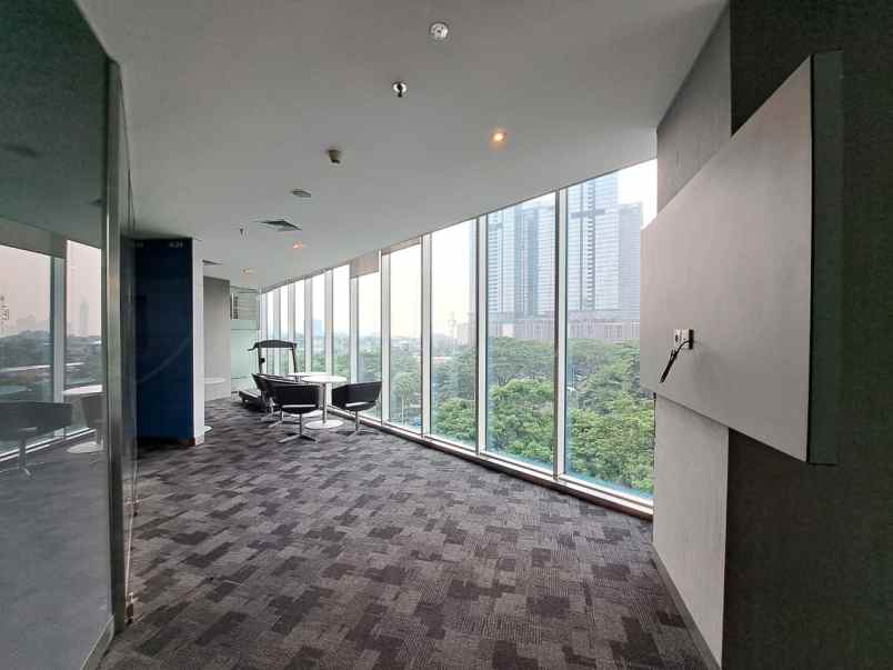 disewakan ruko gudang kantor jl jend sudirman jakarta