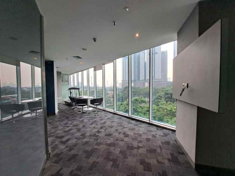 disewakan ruko gudang kantor jl jend sudirman jakarta