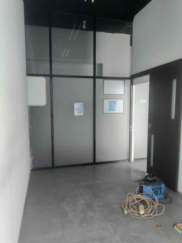 disewakan ruko gudang kantor kemang raya bangka mampang