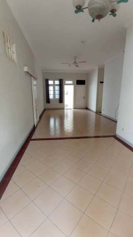 disewakan rumah cipinang