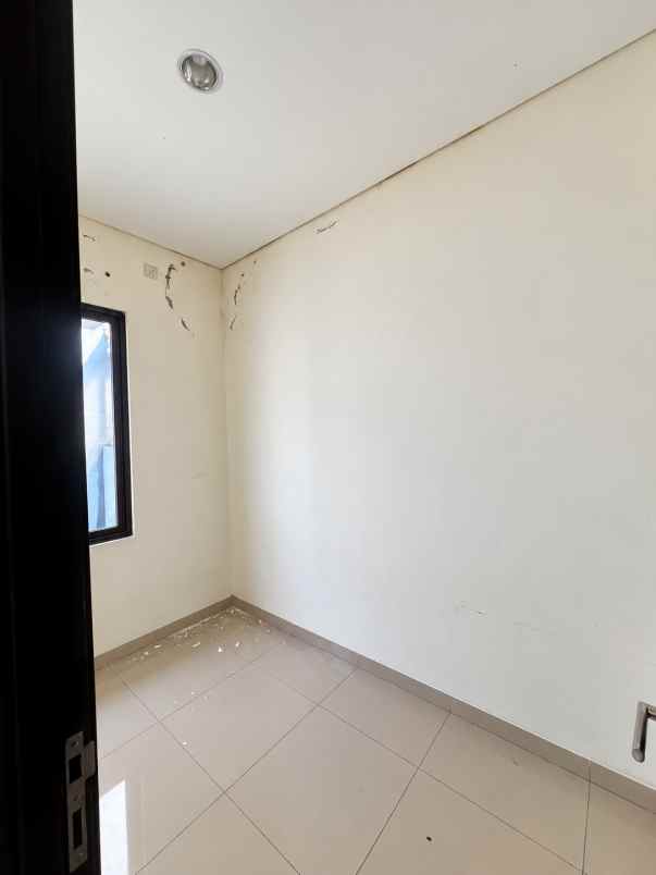 disewakan rumah cluster shinano jgc