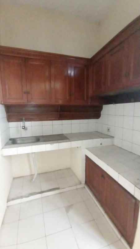 disewakan rumah duren sawit