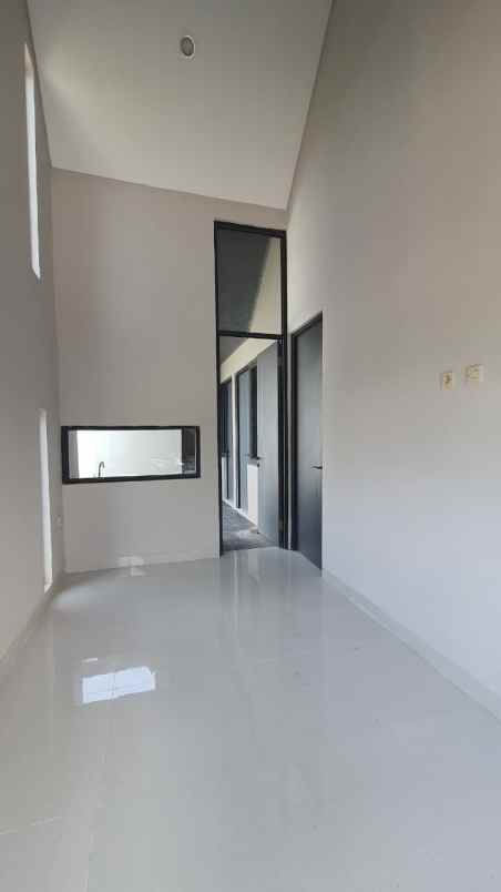 disewakan rumah mutiara gading city