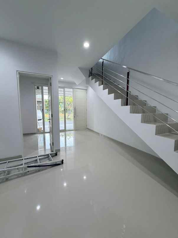 disewakan rumah pakuwon city zimbali costa