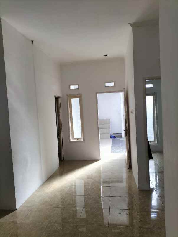 disewakan rumah sariwangi regency