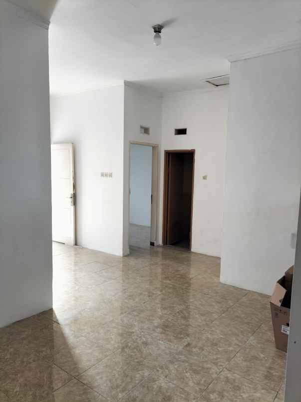 disewakan rumah sariwangi regency