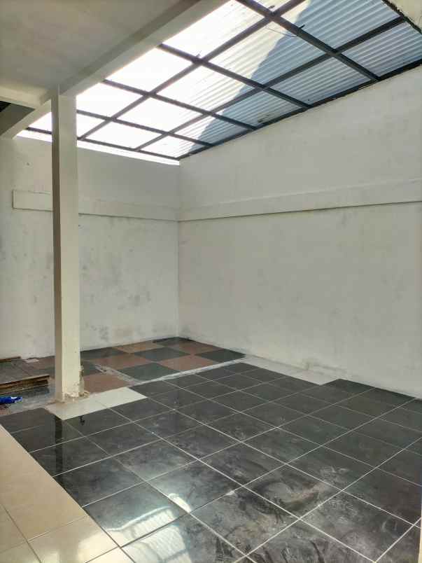 disewakan rumah sariwangi regency