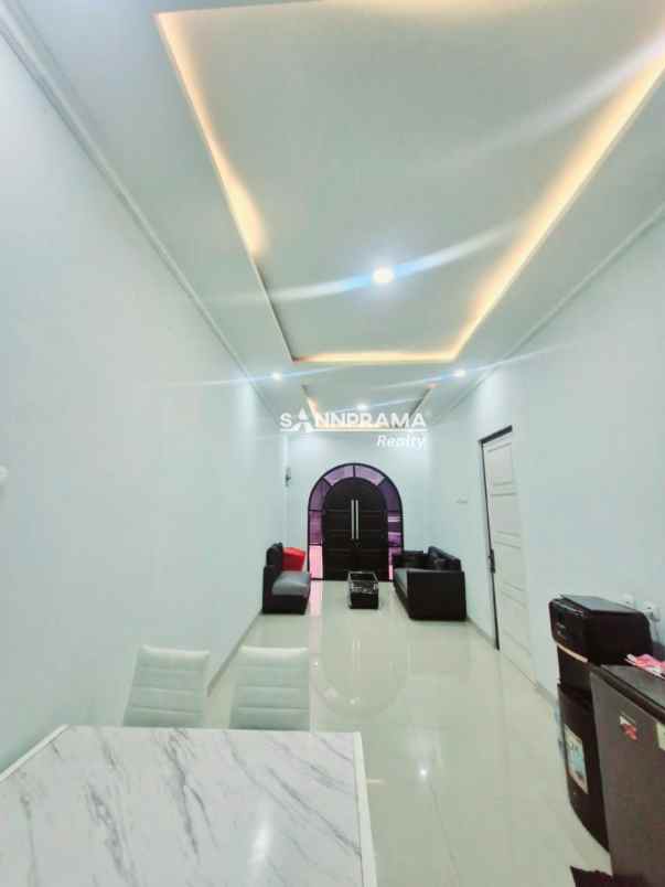 disewakan rumah semi furnished di grand depok city