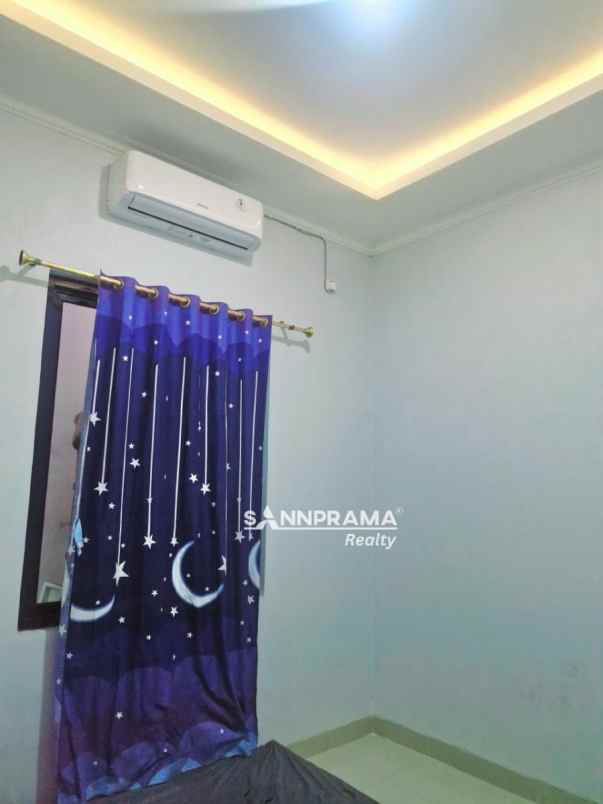 disewakan rumah semi furnished di grand depok city