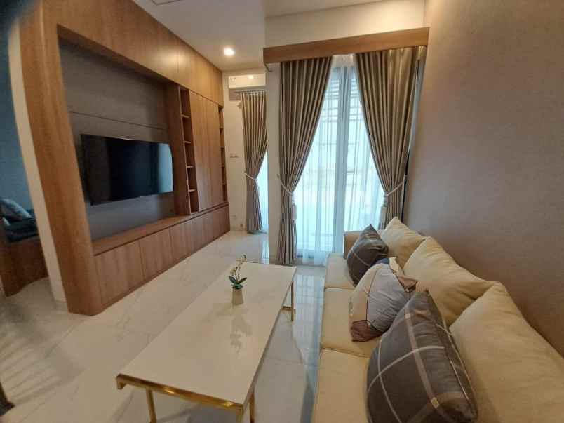 exclusive townhouse di pejaten jakarta selatan