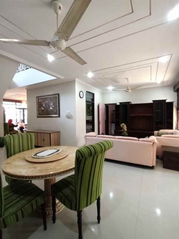 for rent house villa sawo cipete