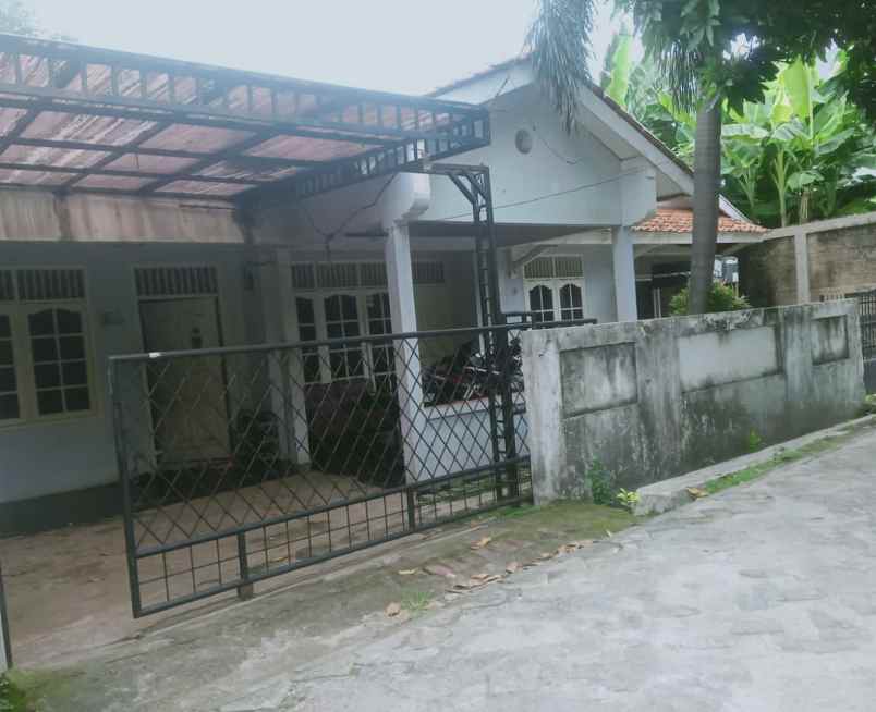 for sale rumah lama layak huni