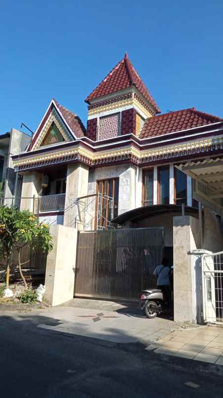 full furnish rumah 2 lantai di villa bukit indah