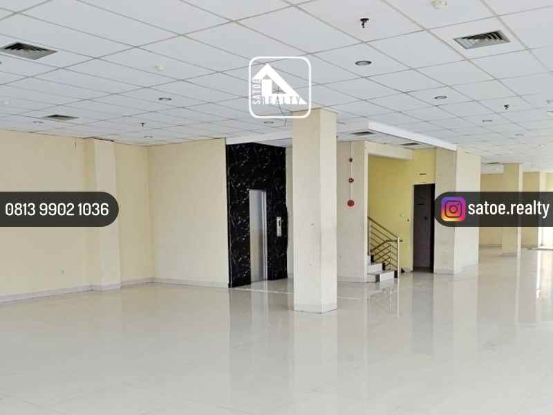 gedung kantor 5 lantai di cikini menteng jakarta pusat