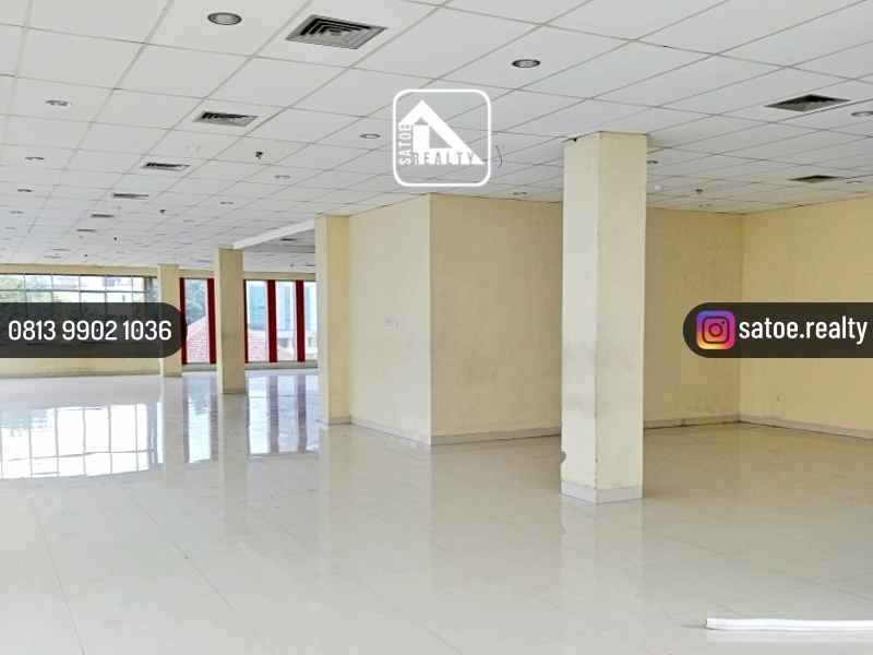 gedung kantor 5 lantai di cikini menteng jakarta pusat