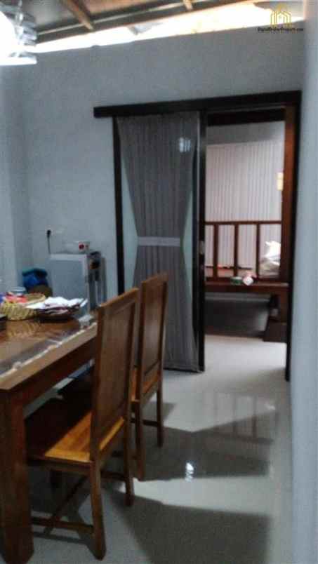 hunian exclusive full furnished dalam cluster