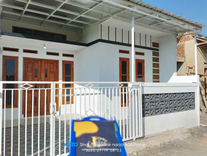 hunian minimalis modern mutiara sari bandung