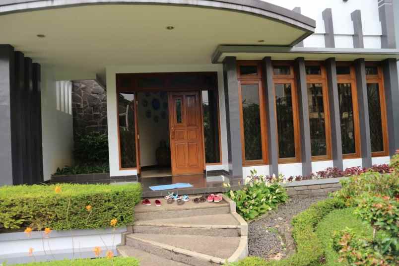 jarang ada rumah mewah siap huni di dago asri bandung