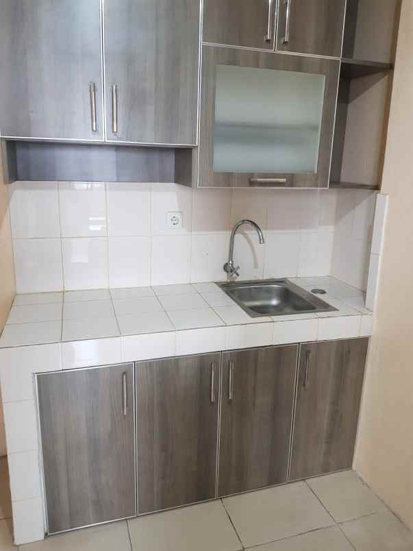 jual apartemen medina semi furnished