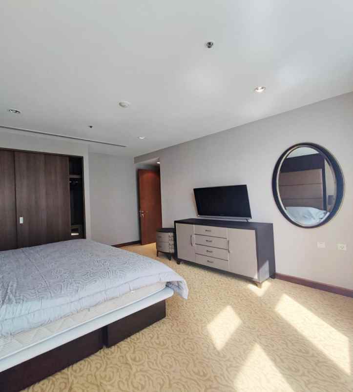 jual apartemen oakwood premier cozmo 2br