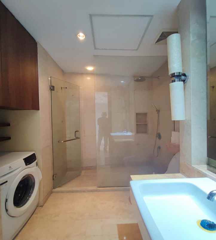 jual apartemen oakwood premier cozmo 2br