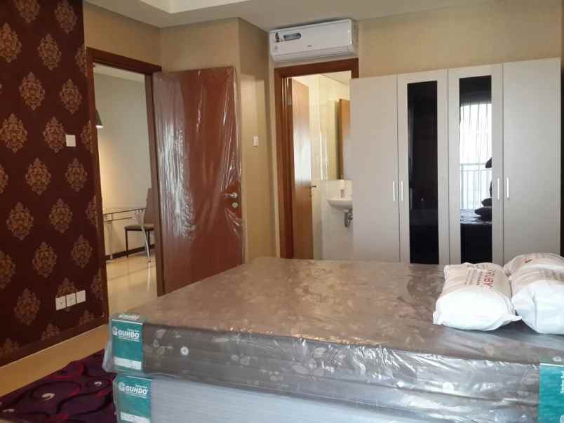 jual condominium furnished green bay pluit