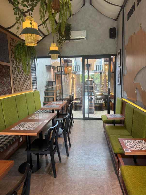 jual ruko furnished citra 8 jak bar