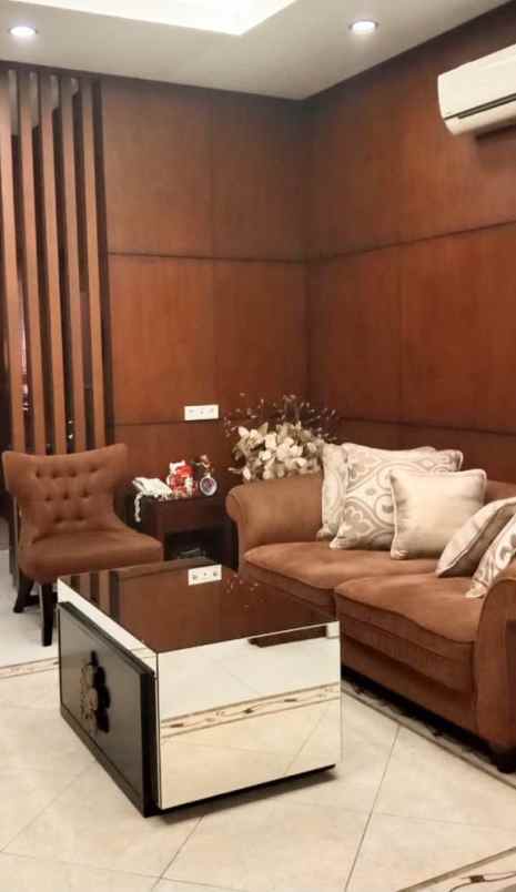 jual ruko gandeng 3 unit di area bintaro pesanggrahan