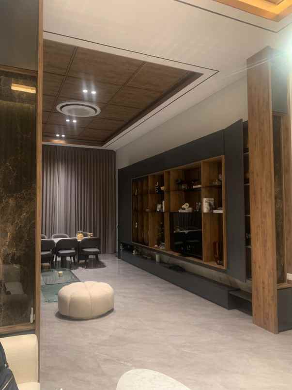jual rumah furnished mewah bukit villa pik 2