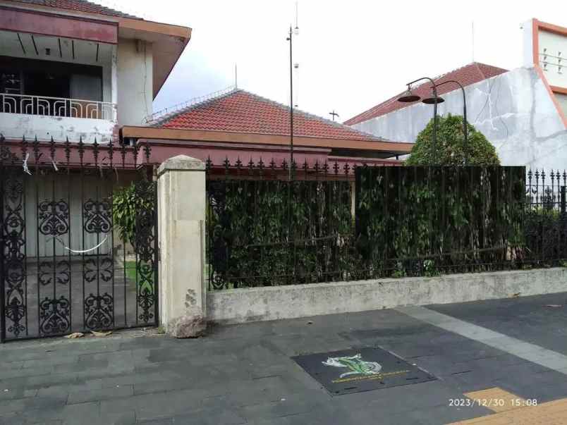 jual rumah lama bagus di jemur andayani kota surabaya