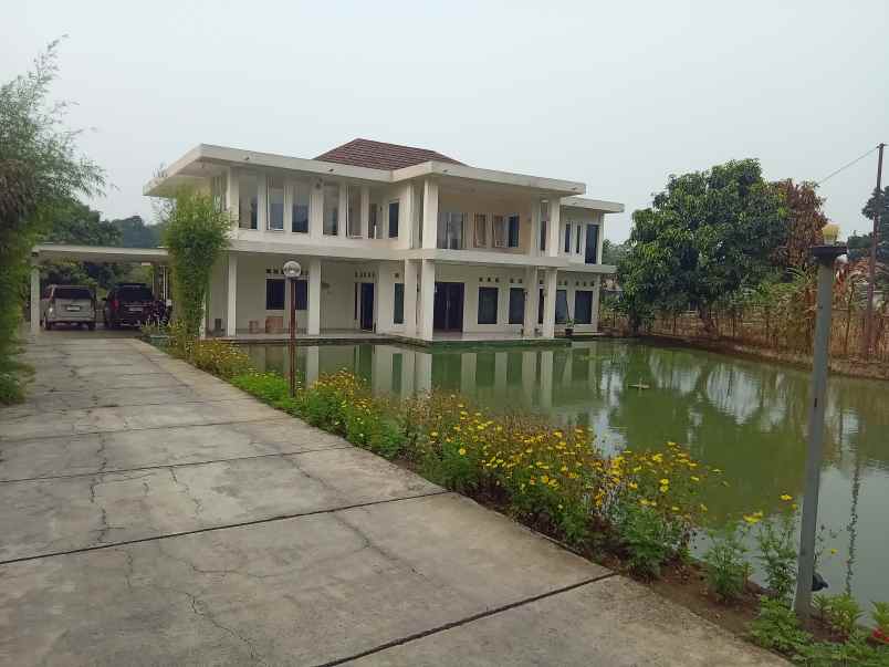 jual rumah mewah dan 11 kolam ikan di kabupaten bogor