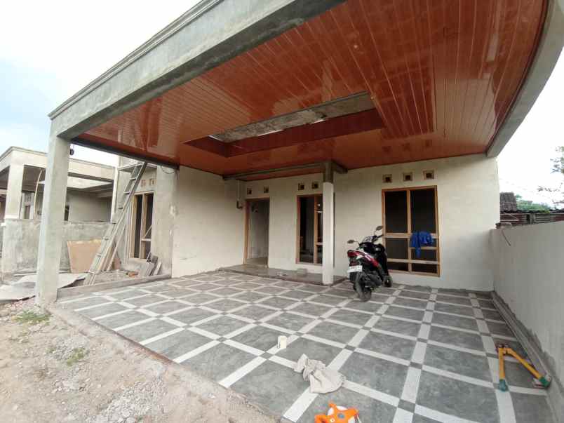 jual rumah proses bangun di godean