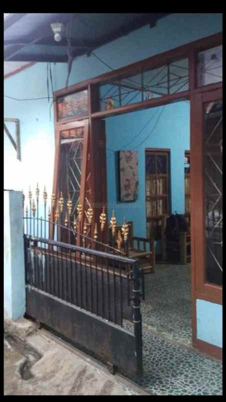 kost kostan 7 kamar masuk gang di jl pesantren cibabat