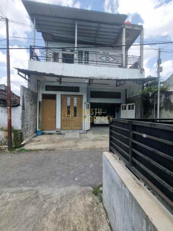 kost kostan dijual dekat terminal giwangan