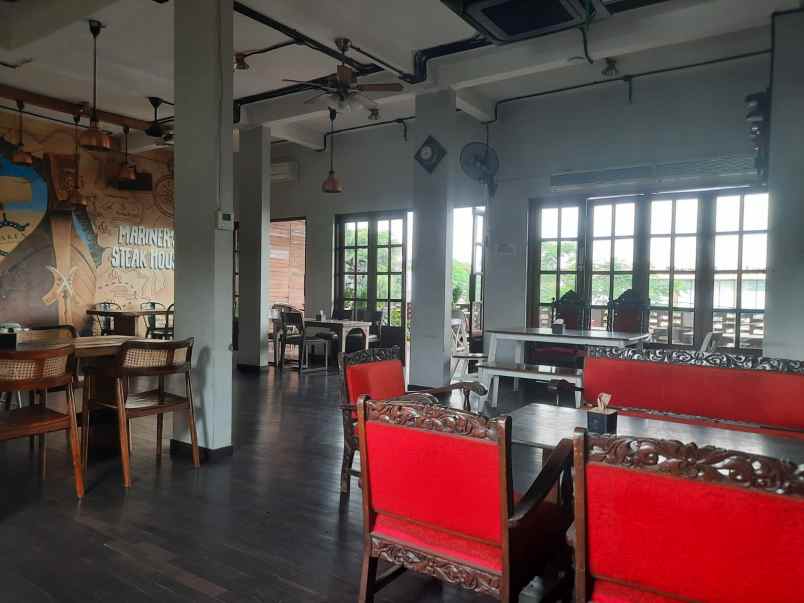 ruang usaha resto di pulogebang cakung jakarta timur