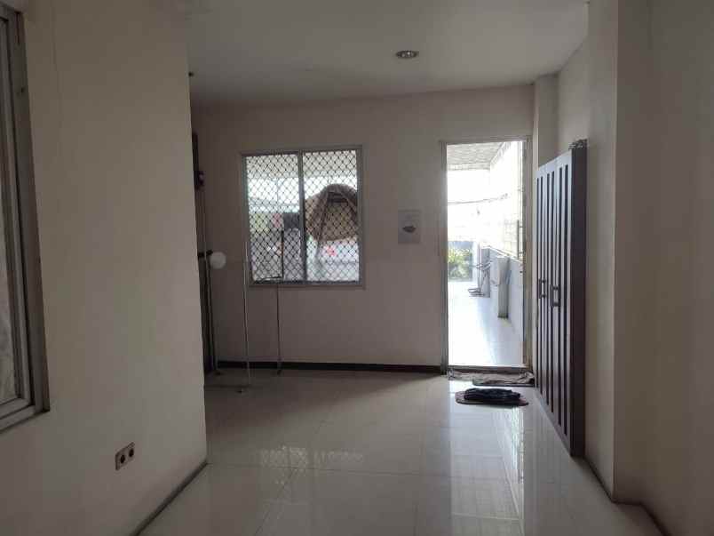 ruko murah mega boulevard kota harapan indah bekasi