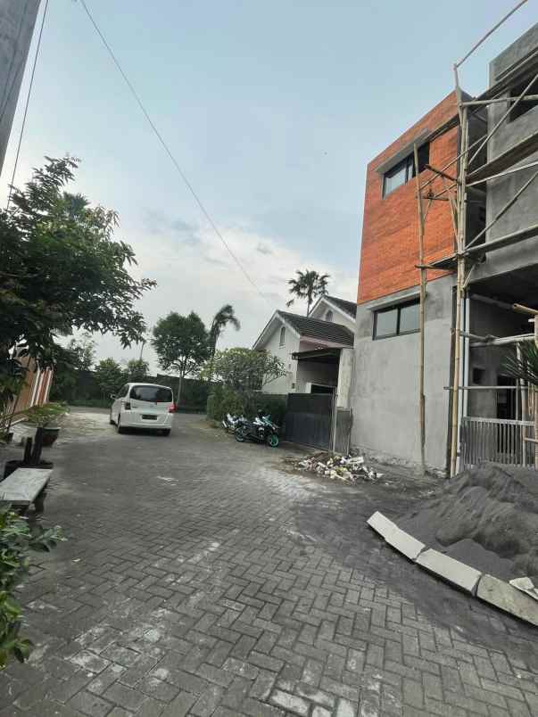 rukost premium lokasi strategis dekat kampus ub