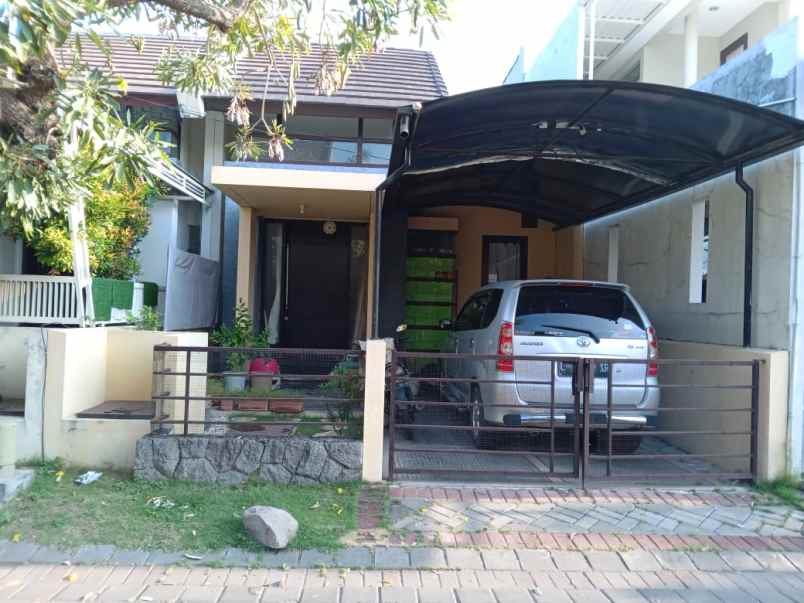 rumah 1 lantai siap huni di the hampton hanya 1 m an