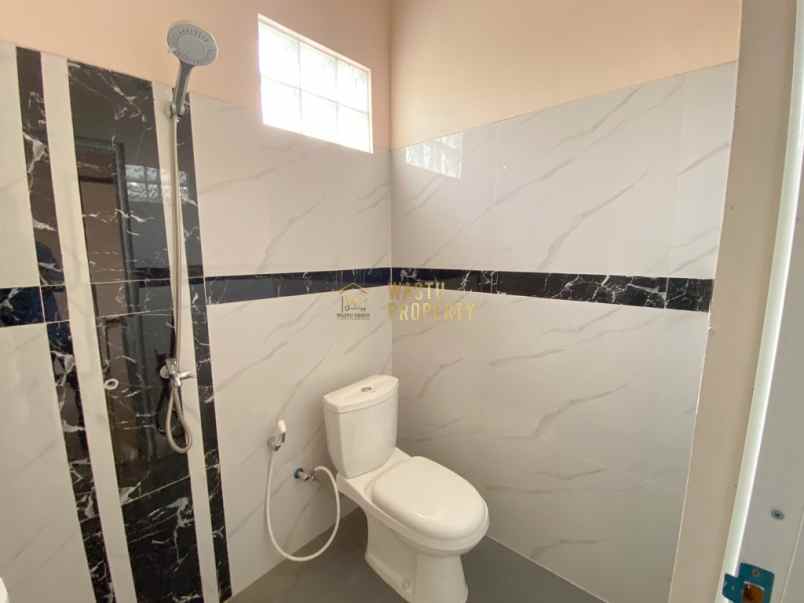 rumah 2 lantai design klasik dekat kampus 4 uad jogja