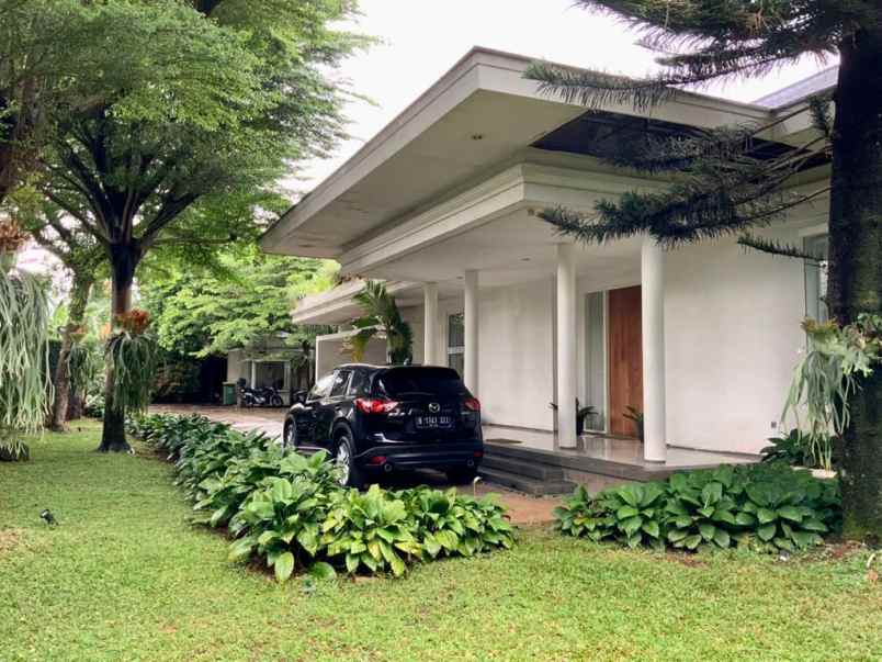 rumah ampera kemang