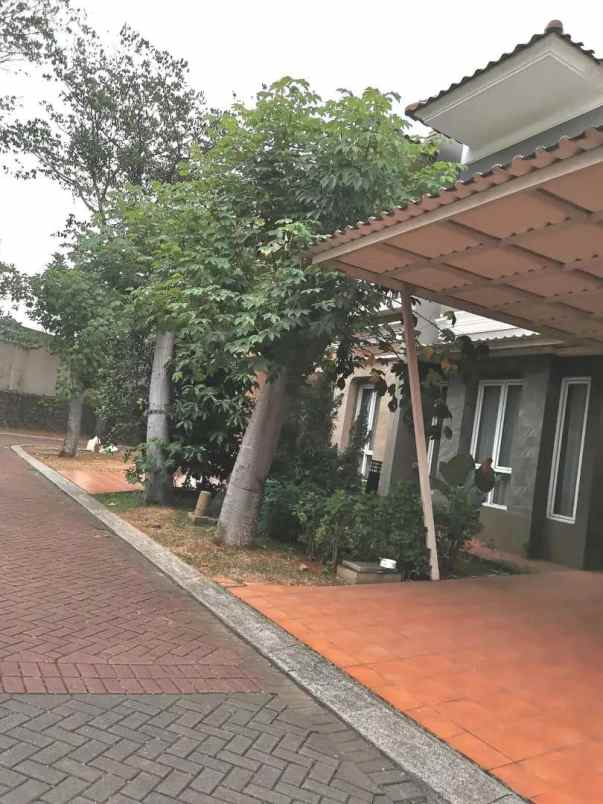 rumah bagus semua furnish di gading serpong