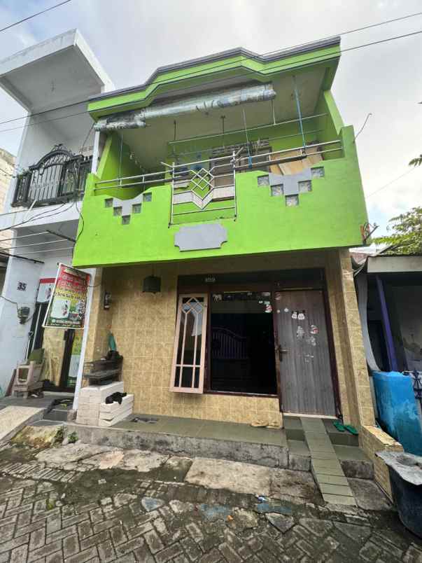 rumah banyu urip wetan surabaya pusat